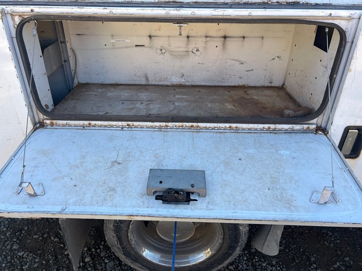 2008-chevrolet-kodiak-c4500-image-18