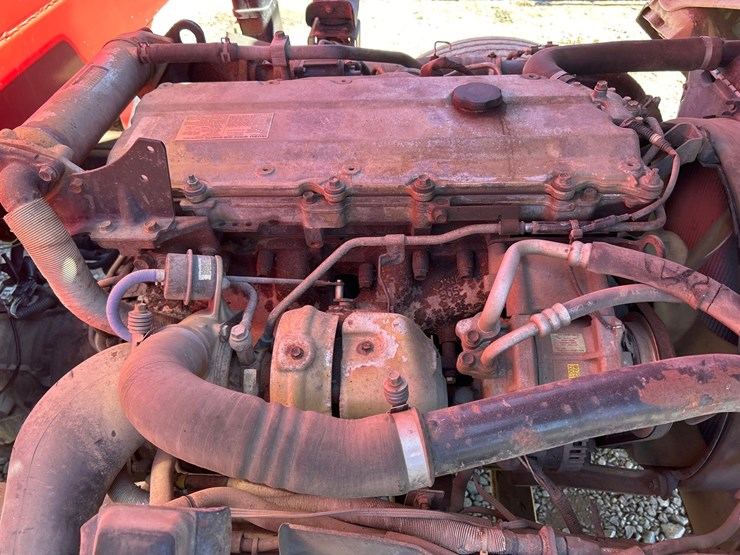 2005-isuzu-nqr-image-42