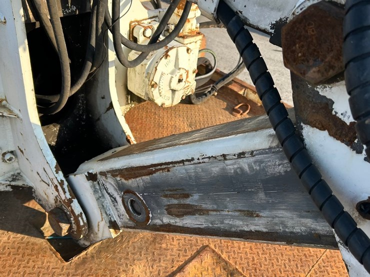 peterbilt-365-image-51