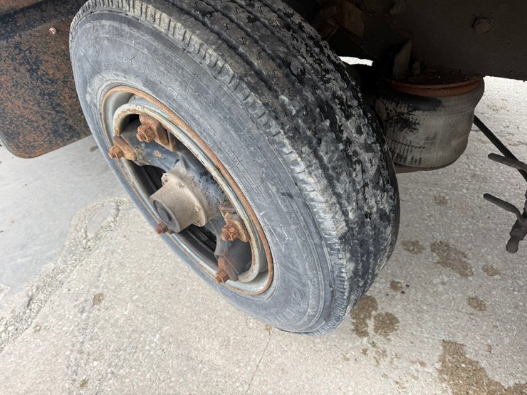 mack-dm688s-image-54