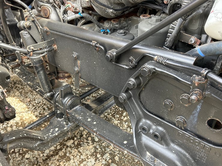 2015-kenworth-t680-image-36