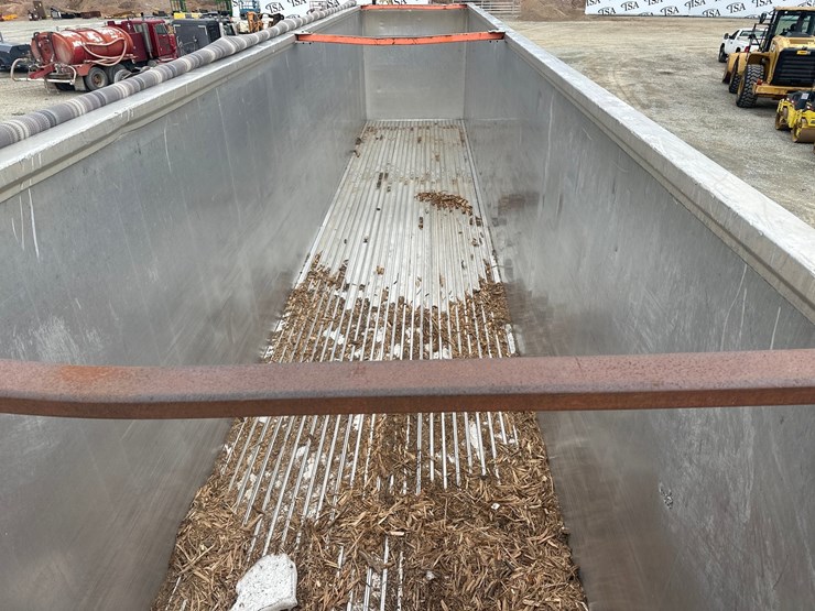 2008-massey-ferguson-8-image-21