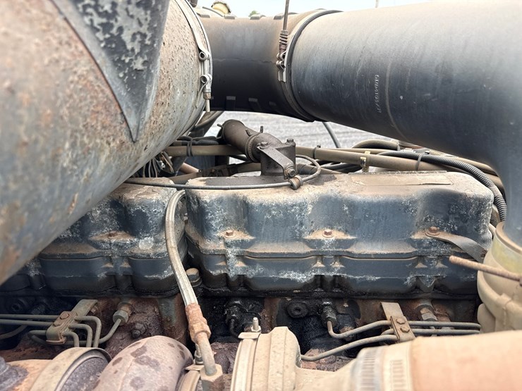 1996-mack-ch613-image-24