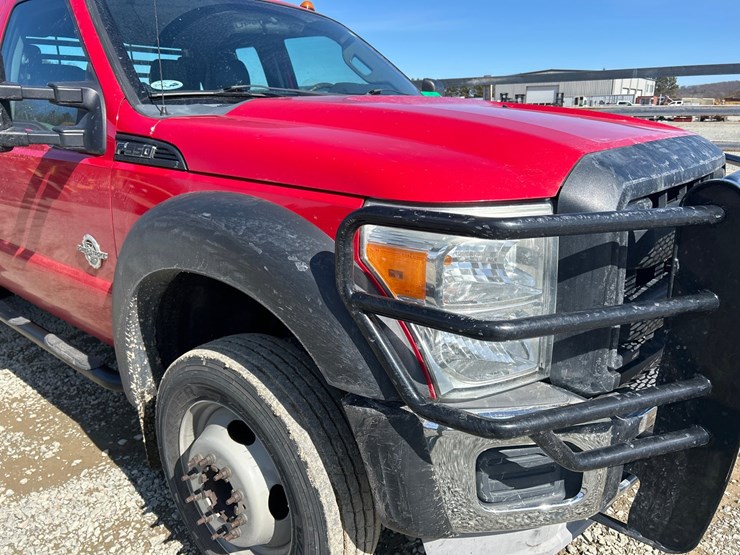 2011-ford-f550-image-10