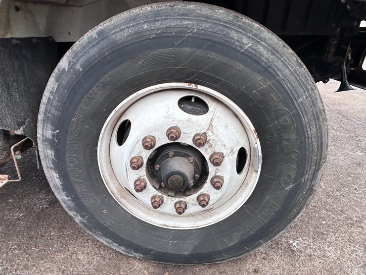 2003-international-7400-image-77