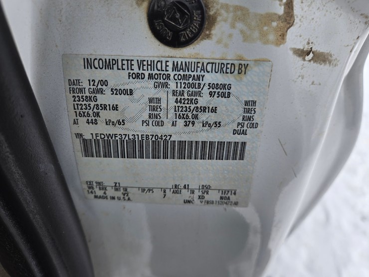 2001-ford-f350-image-66