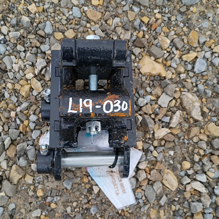 #L19-030 • TPM Quick Coupler Mini Excavator Attachment