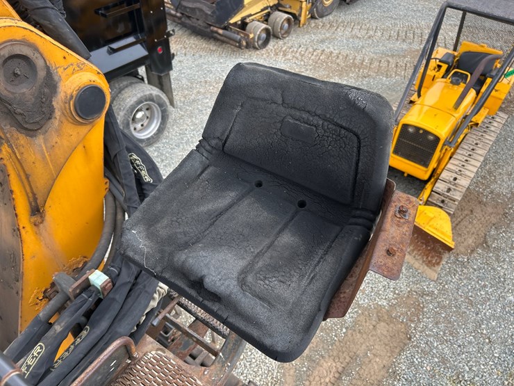 1999-mack-dm688s-image-31