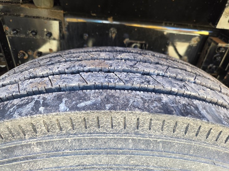 2019-international-hv613-image-103