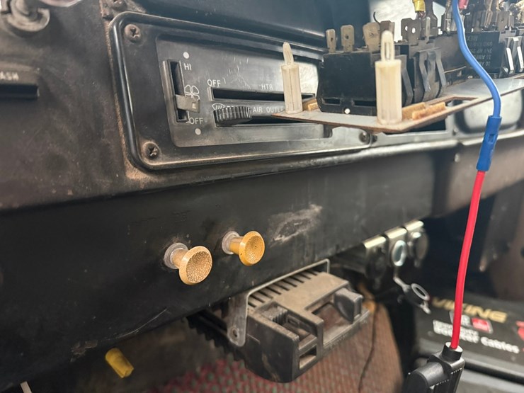 1980-international-8-image-40