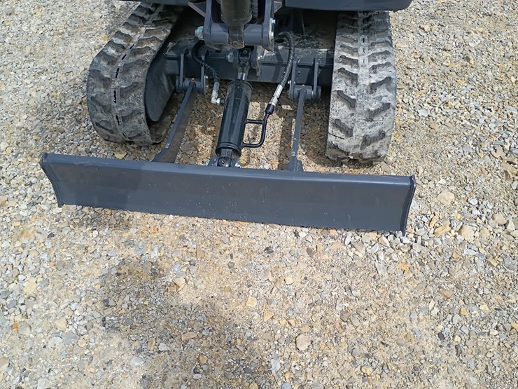 #24178-•-2025-agt-mx20r-mini-excavator-image-9