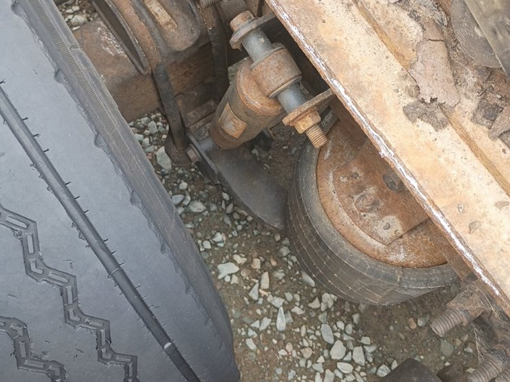 2012-international-prostar-image-40