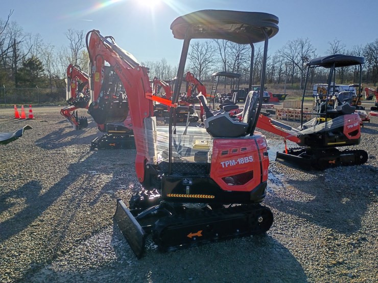 #l19-010-•-2026-tpm-18bs-mini-excavator-image-1