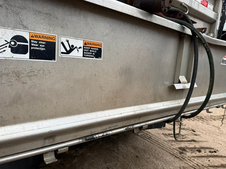 #2168-•-2001-sterling-4x2-snow-plow-truck-image-29