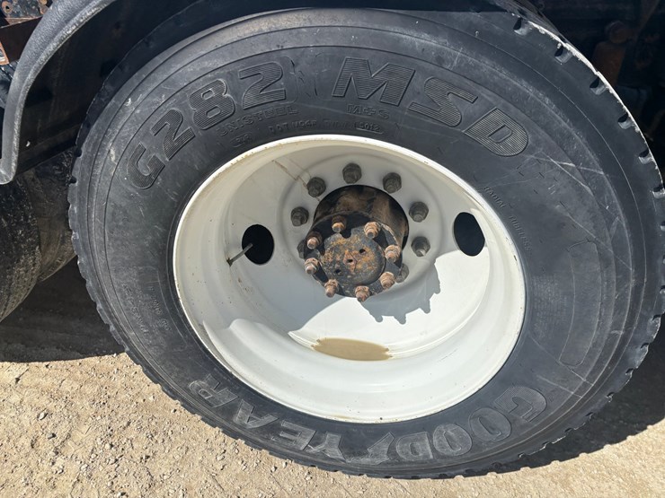 1994-international-9400-image-103