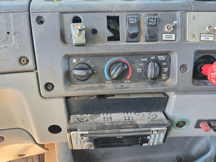 1999-caterpillar-c12-image-101