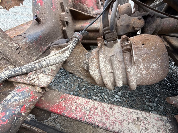 1998-massey-ferguson-8-image-51