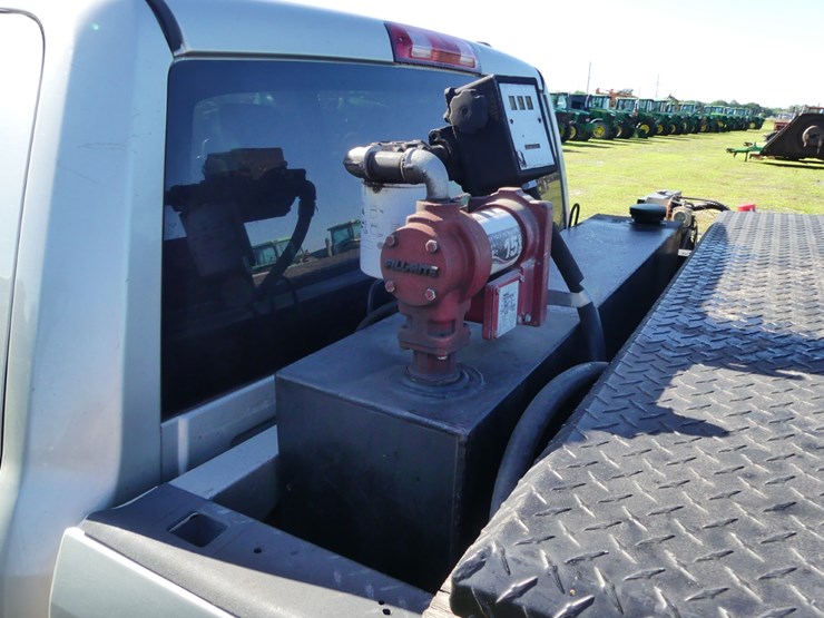 2010-dodge-ram-3500-image-8