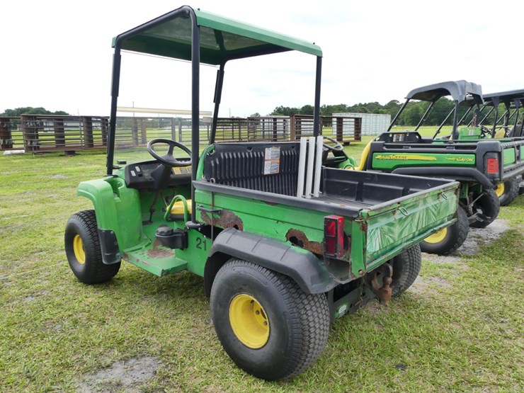 john-deere-gator-image-3