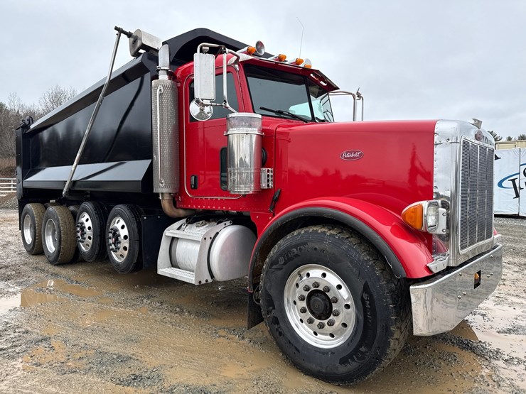 2005-peterbilt-357-image-7