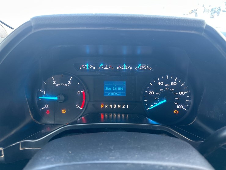 2017-ford-f350-image-41