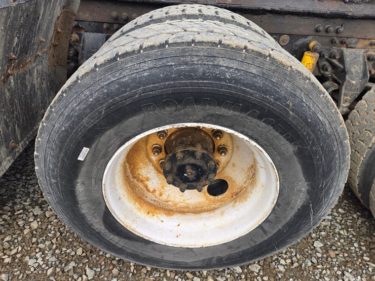 2007-massey-ferguson-8-image-75