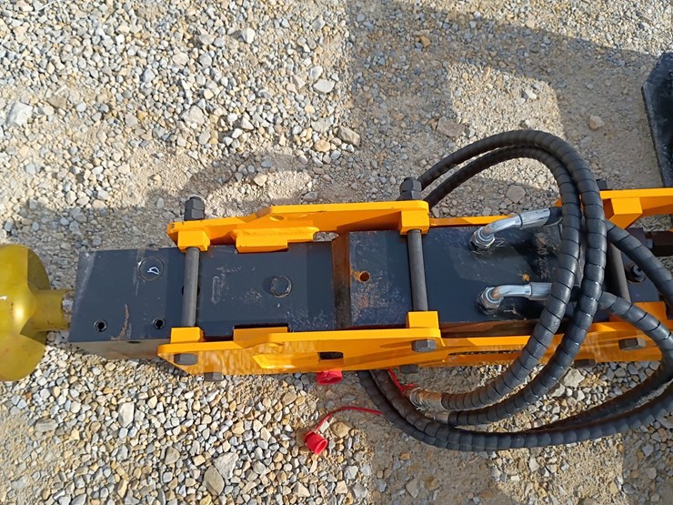 #23929-•-pile-hammer-skid-steer-attachment-image-10