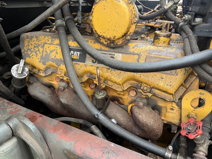 1984-mack-dm492s-image-47