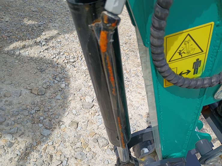 #24173-•-2025-agt-qk16r-mini-excavator-image-37