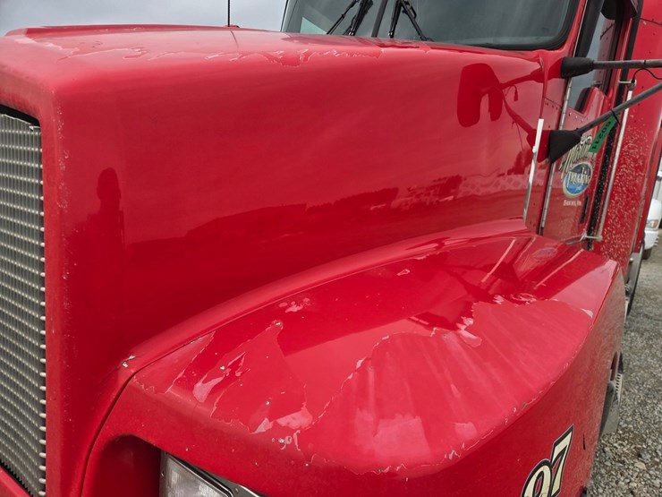 2005-kenworth-t600-image-12