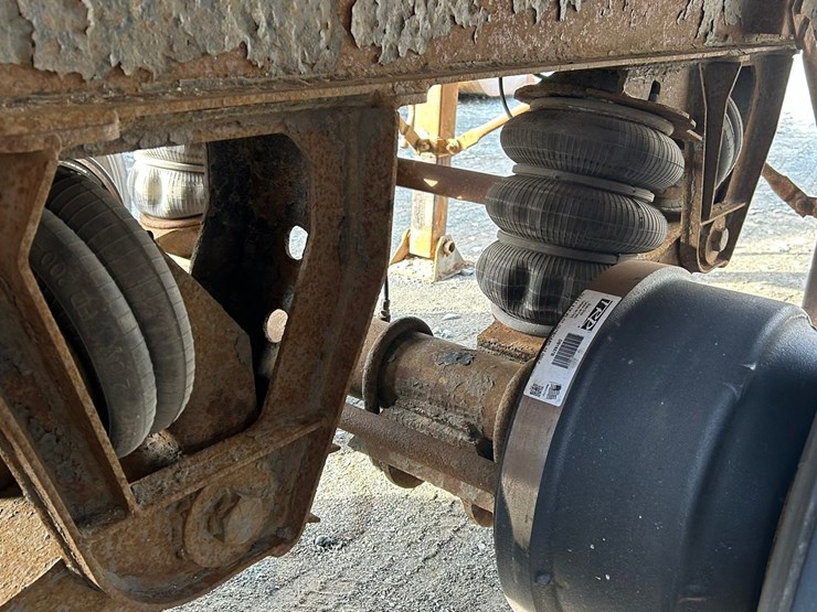 1995-axle-end-dump-image-32