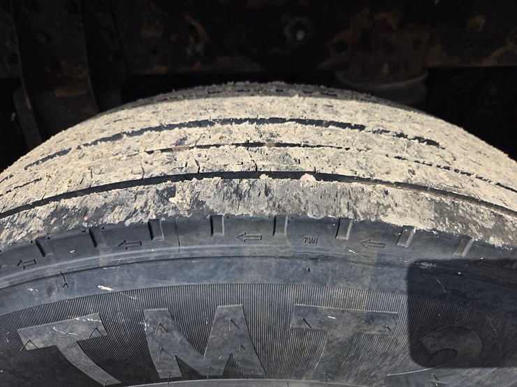 2005-massey-ferguson-8-image-91