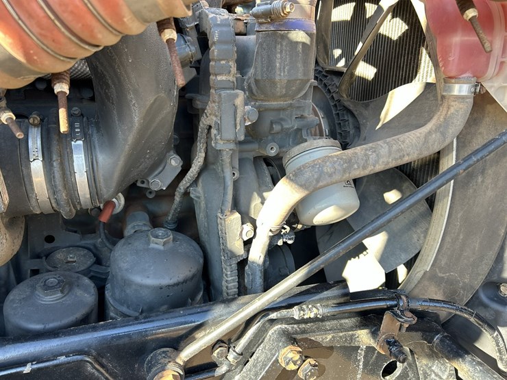 2020-kenworth-t880-image-41