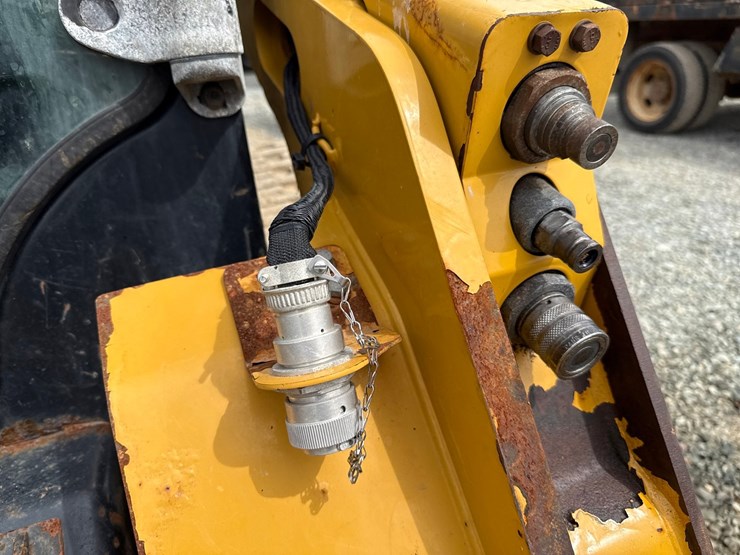 caterpillar-259d-image-14