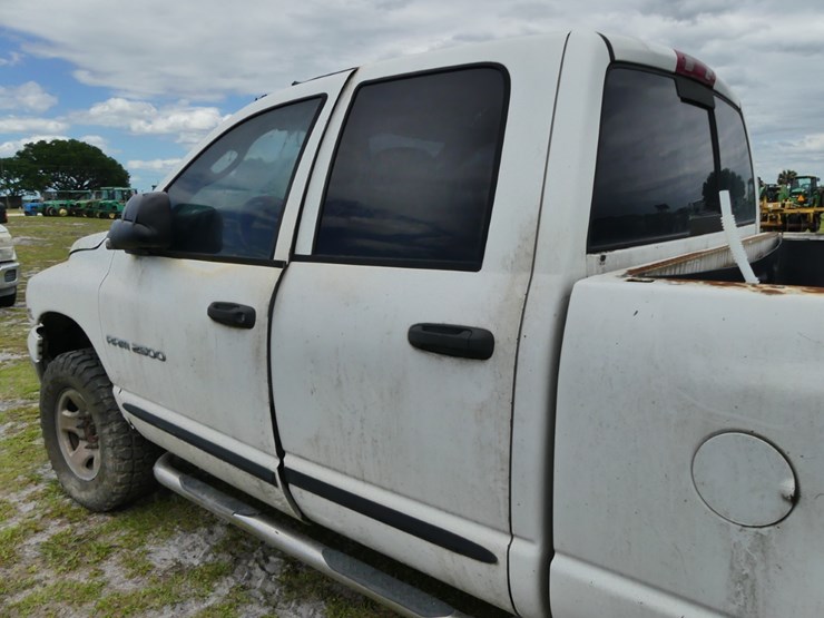 2005-dodge-ram-2500-image-8