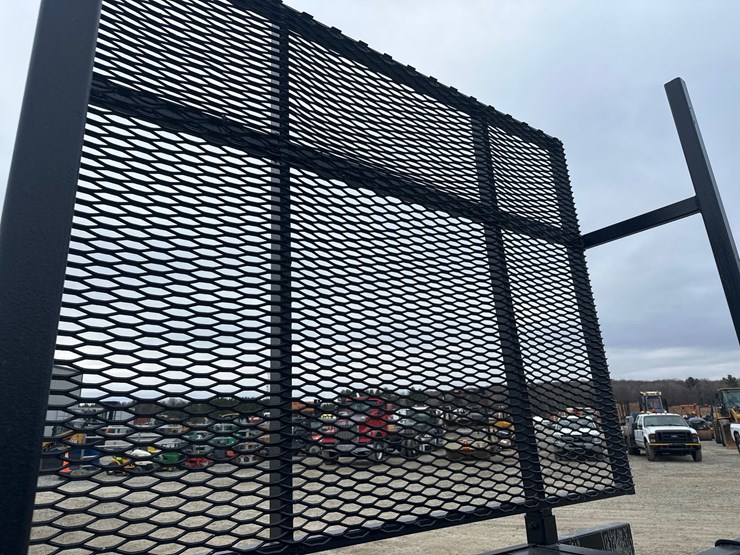 2003-massey-ferguson-8-image-18