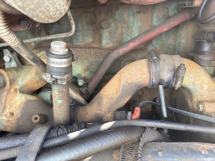 1994-peterbilt-359-image-18