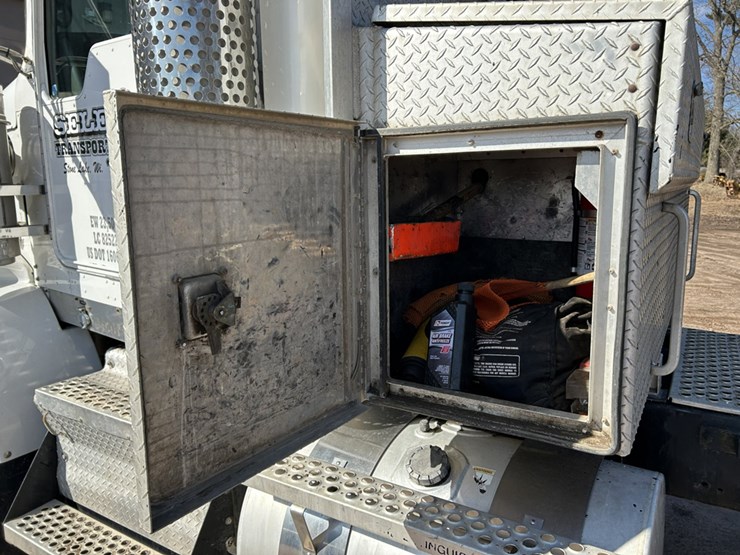 2006-kenworth-t800b-image-15