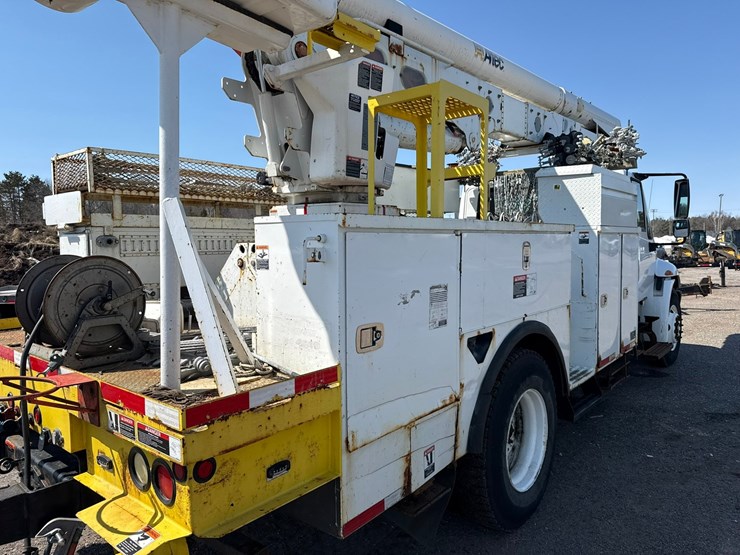 2014-international-4300-sba-image-35