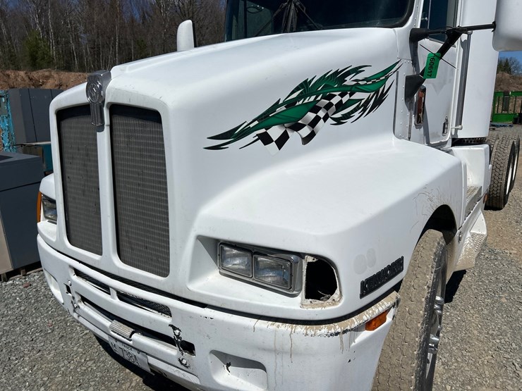 1994-massey-ferguson-8-image-9