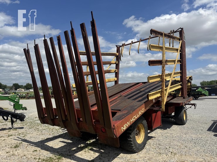 new-holland-1069-image-11