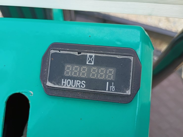 #24179-•-2025-agt-mh12rx-mini-excavator-image-17