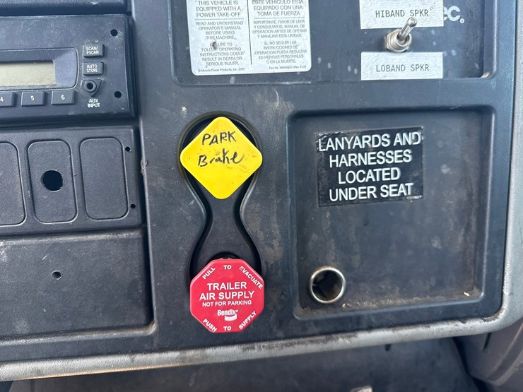 2014-international-4300-sba-image-50