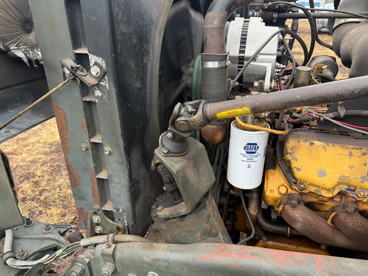 1984-mack-dm492s-image-44