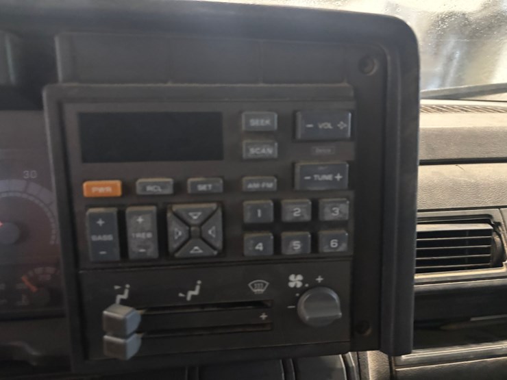 1995-gmc-topkick-image-36