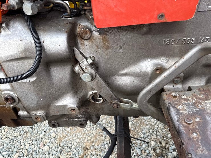 massey-ferguson-265-image-28