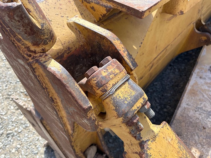 caterpillar-d6r-lgp-image-12