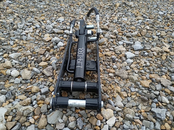 #l19-033-•-tpm-hydraulic-thumb-mini-excavator-attachment-image-3