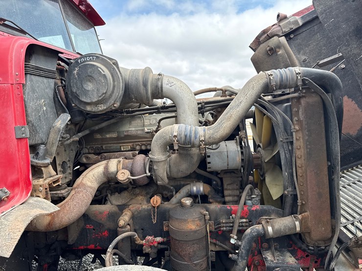 1998-massey-ferguson-8-image-19