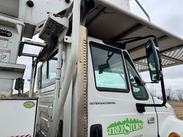 2007-international-durastar-4400-image-21